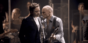 Robert Downey Jr. és Sting koncerten