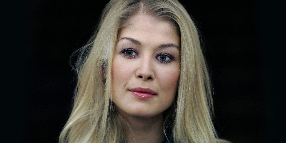 Rosamund Pike érdekességek