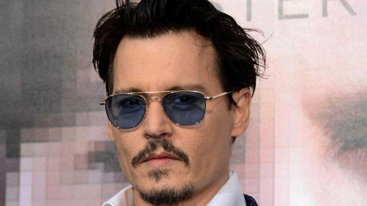 Johnny Depp (1963. június 9., 54 éves)