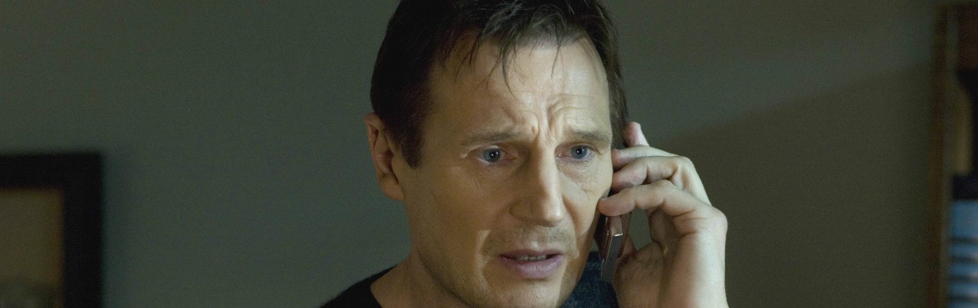 Az idei Valentin-napon Liam Neeson vigyáz a szerelemre!