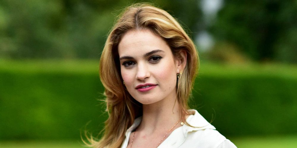 Lily James érdekességek