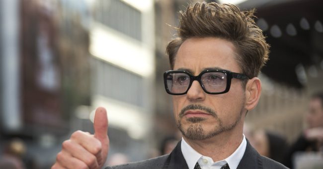 Robert Downey Jr. úgy döntött, meghívja kajálni az összes szuperhősnőt