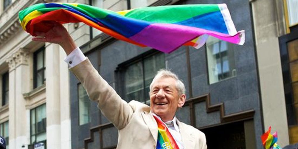 Ian McKellen hiányolja a meleg szuperhősöket