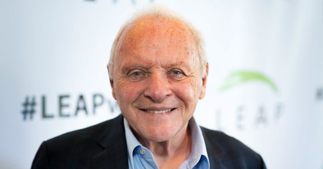 "Legyetek kitartóak és Isten meg fog benneteket segíteni" - Anthony Hopkins