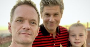 Neil Patrick Harris szerint menő dolog, ha heteró színész meleg karaktert alakít