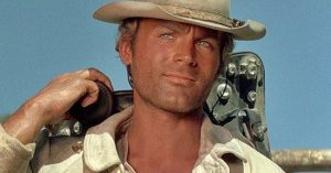 Ő Terence Hill legendás magyar szinkronhangja!