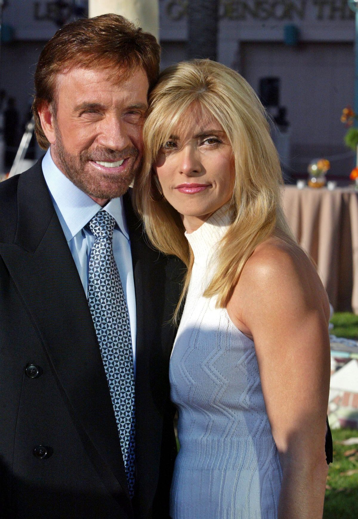 Chuck Norris felesége igazi bombázó – Már 25 éve bolondul gyönyörű feleségéért