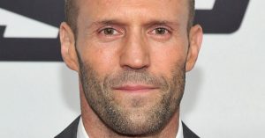 Jason Statham felesége igazi bombázó – 12 éve elválaszthatatlanok egymástól