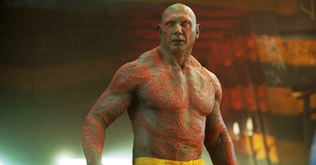 A galaxis őrzői 3. után Draxot alakító Dave Bautista a meztelen felsőtestű jelenetei miatt kilép az MCU-ból