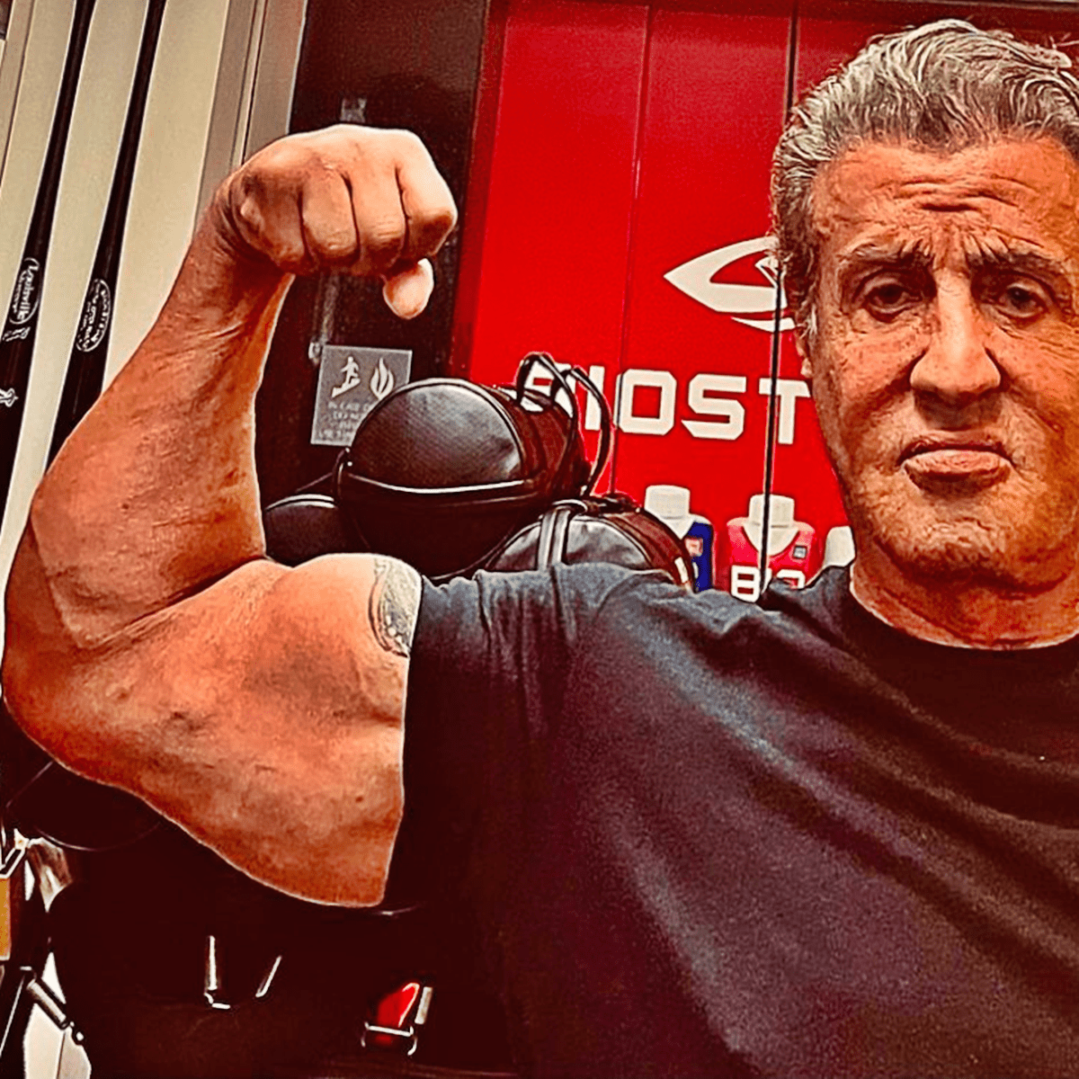 Brutális, ahogy Sylvester Stallone kigyúrta magát az új szuperhősfilmjére