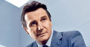 Ő Liam Neeson állandó magyar szinkronhangja!