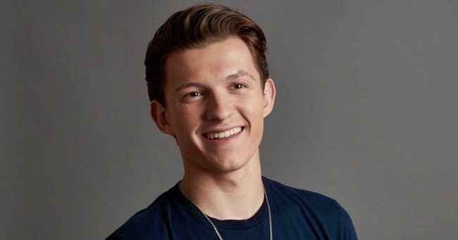 Ez brutális! Tom Holland úgy kigyúrta magát új filmjére, hogy rá sem ismerünk