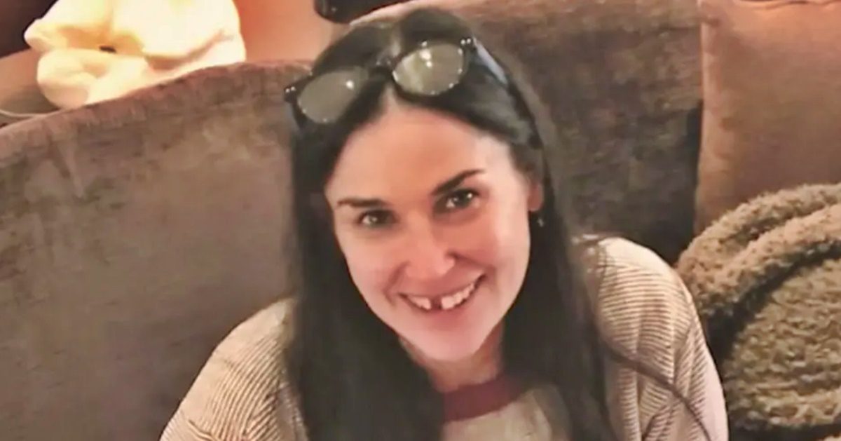 Demi Moore korábban elvesztette első fogát – megdöbbentő ami történt