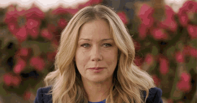 Súlyos, gyógyíthatatlan betegséggel küzd Christina Applegate, az Egy rém rendes család sztárja