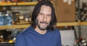 Ilyen Keanu Reeves, amikor boldog – megmutatjuk szépséges barátnőjét