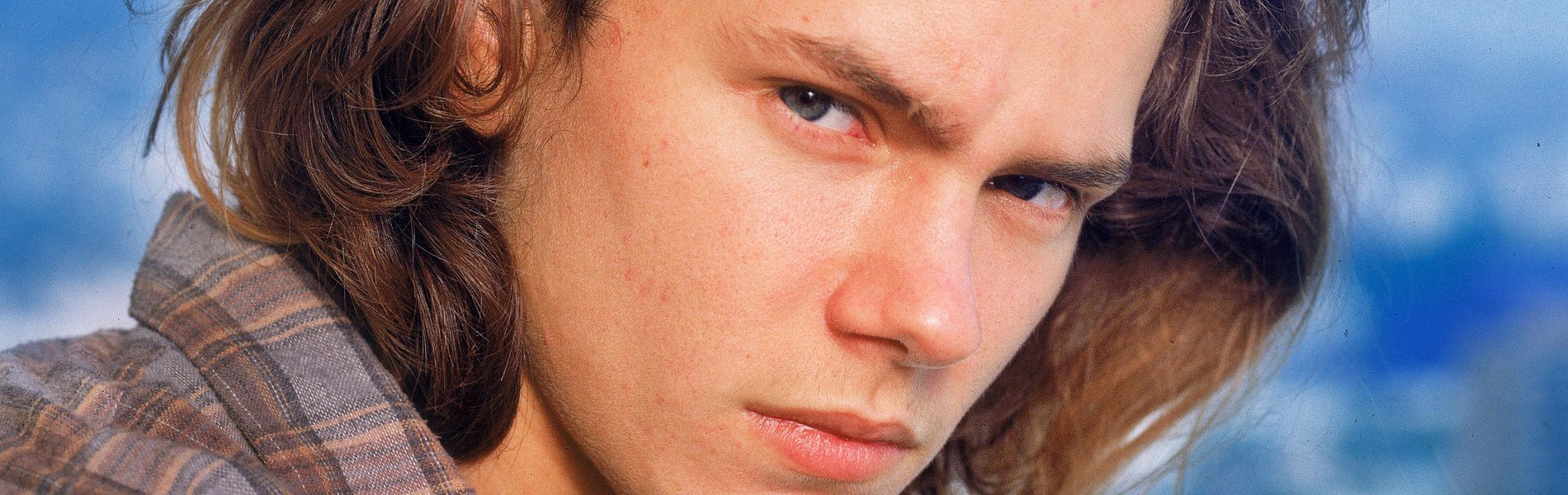 Még mindig csak 51 éves lenne River Phoenix – Öccse, Joaquin Phoenix karjai között halt meg