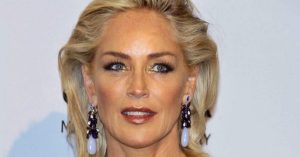 Rá sem ismersz: így néz ki Sharon Stone smink nélkül