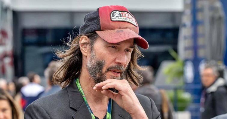 Keanu Reeves annyira átlagos, hogy az már félelmetes!