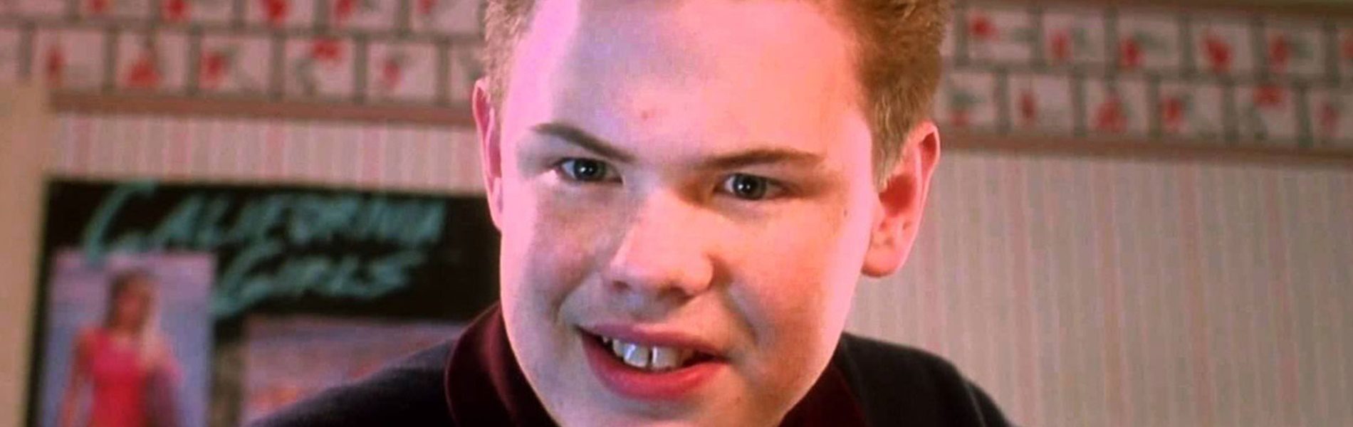 Emlékszel még Kevin bunkó tesójára a Reszkessetek, betörők!-ből? Így néz ki napjainkban!