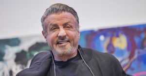 Sylvester Stallone felesége és három lánya egy képen: az akciósztárnak ilyen szép családja van