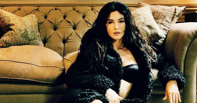 Monica Bellucci 18+-os filmmel tér vissza a mozikba - itt az előzetes hozzá!