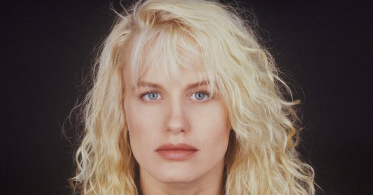 Daryl Hannah gyönyörű arcát tönkretette a plasztika – 61 évesen így néz ki