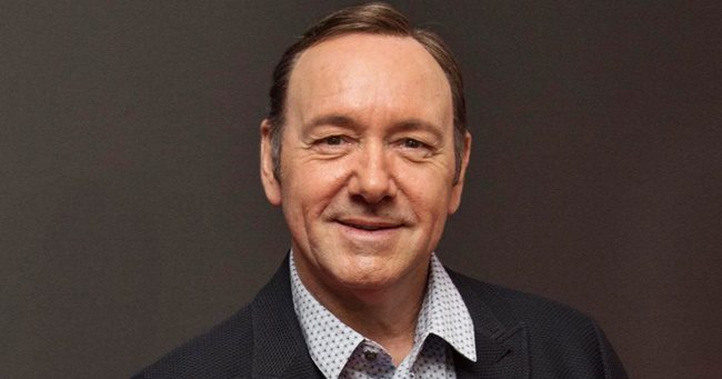 Újabb botrány - A Netflix milliókat követel Kevin Spacey-től, a bíróság jogerősen döntött a színész ellen