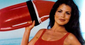 A Baywatch egykori szépségét tönkretette a függősége - Ma már egykori kollégái sem ismerik fel - Yasmine Bleeth