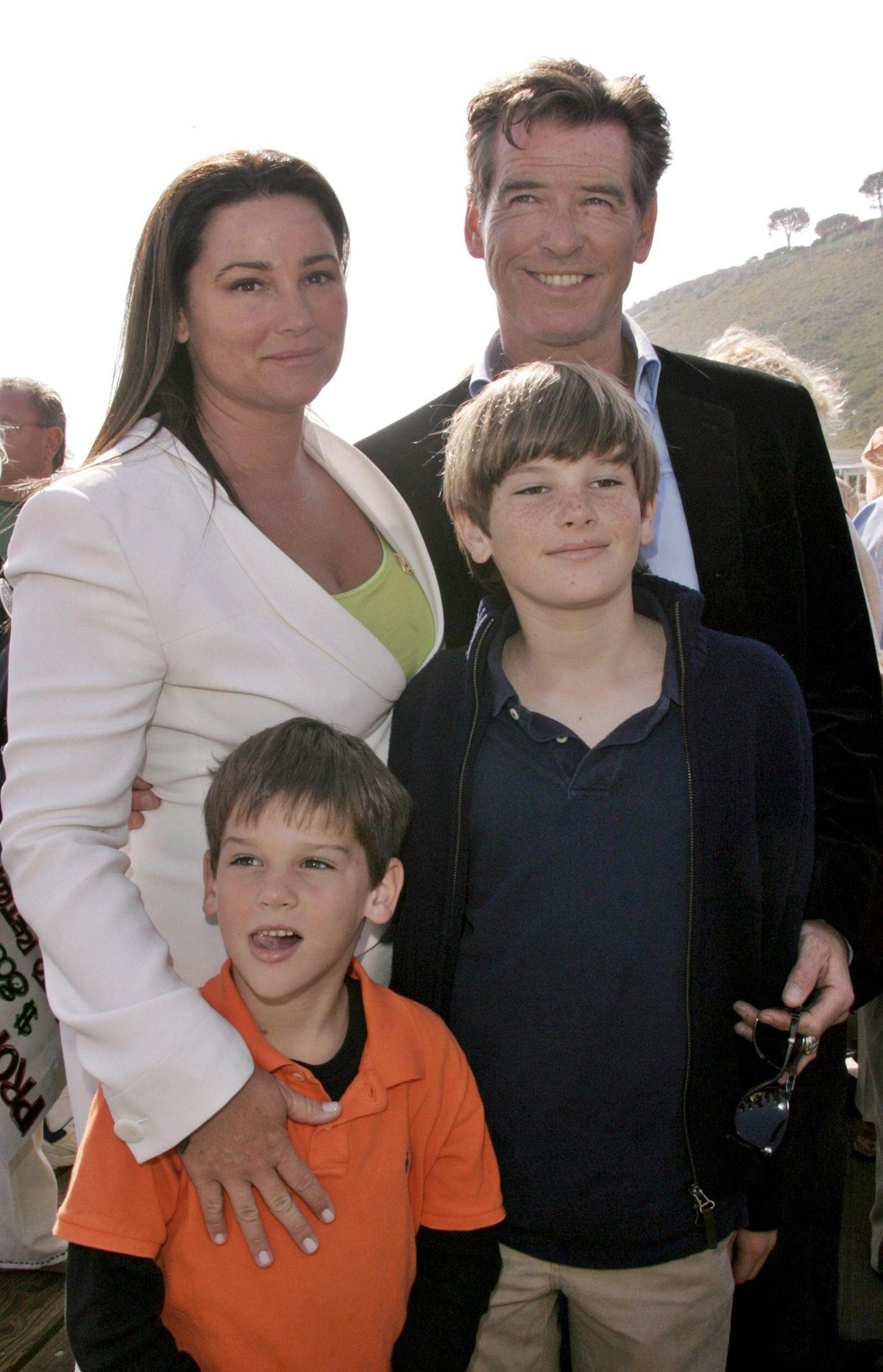 Pierce Brosnan egyedül nevelte fel gyermekeit, miután felesége tragikus módon életét vesztette