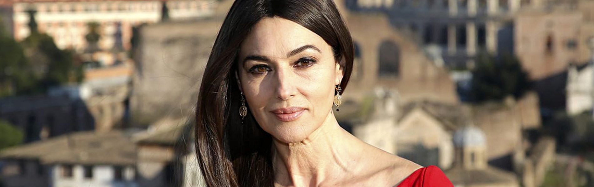 Monica Bellucci lánya már 17 éves és szépségével mindenkit elbűvöl