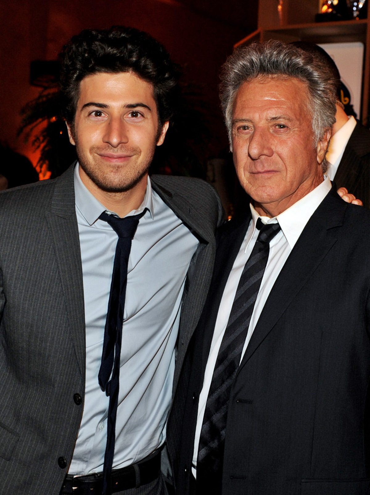 Dustin Hoffman fia irtó jóképű: a 41 éves Jake az apja után szintén a mozi világát választotta magának