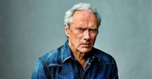 Clint Eastwood fiatalkori fotója – Elképesztően jóképű volt a színészlegenda