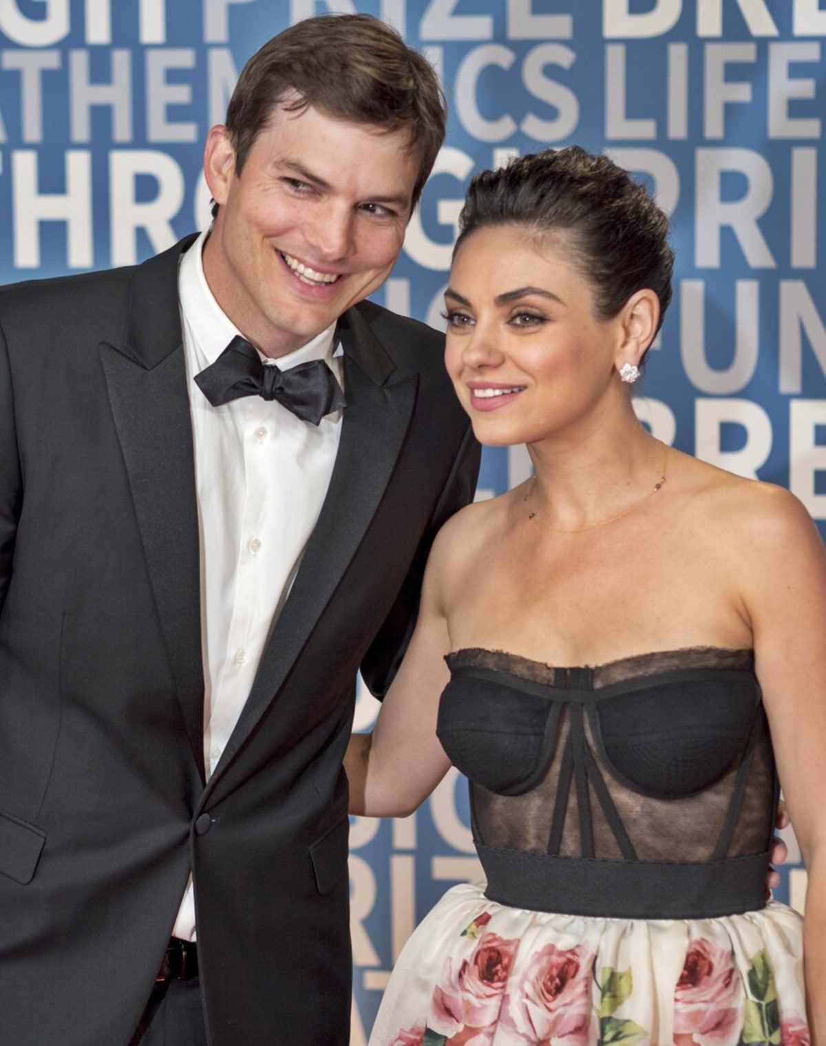 Mila Kunis és Ashton Kutcher hatalmas pénzösszeget ajánlott fel az ukrajnai háború érintettjeinek