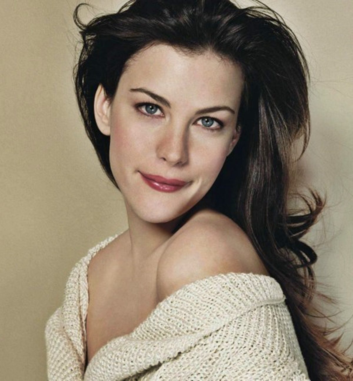 Elképesztő, de csak 11 éves korában tudta meg Liv Tyler, hogy ki is az igazi édesapja