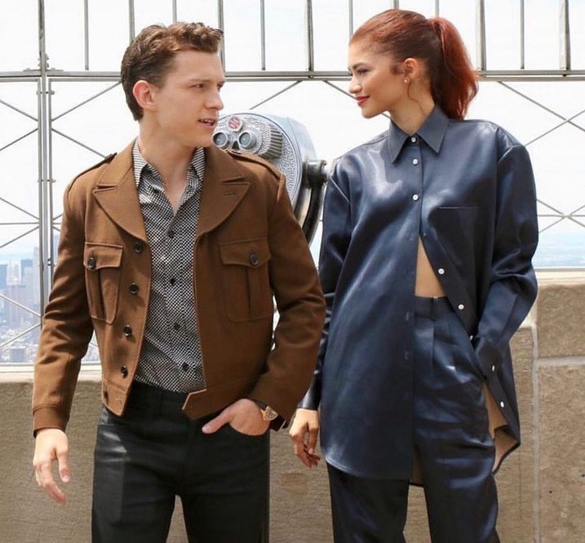 Tom Holland és Zendaya különleges történetüket mesélik el és az eltöltött idő fontosságára hívják fel a figyelmet