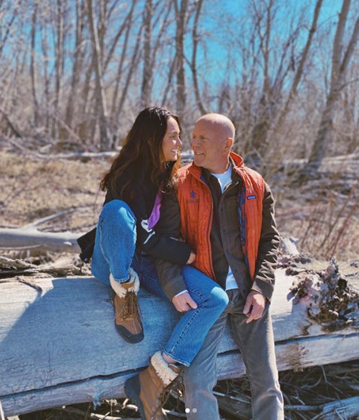 Felesége friss fotót posztolt a súlyos beteg Bruce Willisről