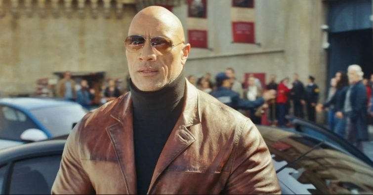 Teljesen újra kellett tervezni Dwayne Johnson népszerű filmjét, mert túlságosan kigyúrta magát