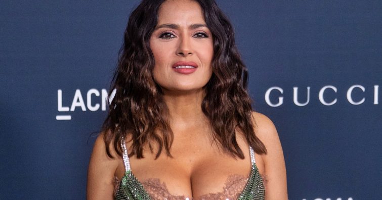 Salma Hayek smink nélkül is gyönyörűen fest (Fotók!)