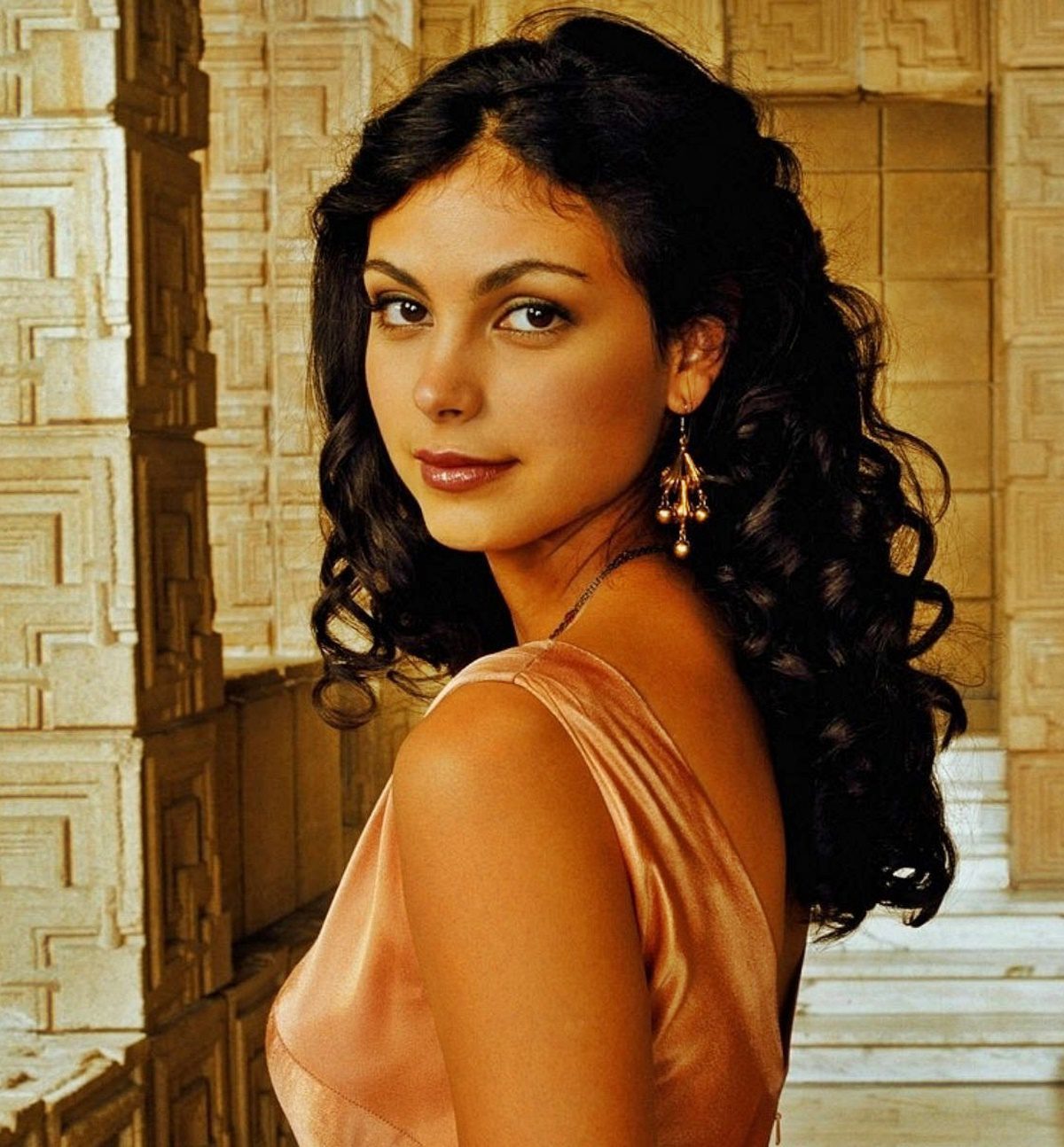 Morena Baccarin érdekességek