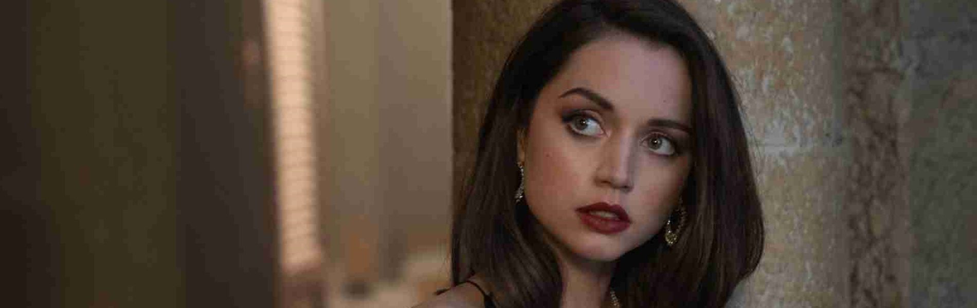 Ana de Armas főszereplésével jön a John Wick spinoffja, a Ballerina