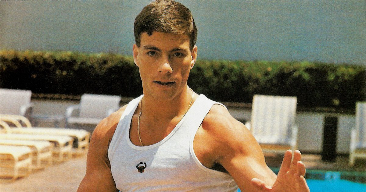 Kiskorában csúfolták Jean-Claude Van Damme lányát a fiús kinézete miatt, mára meseszép bombázó lett belőle - Bianca