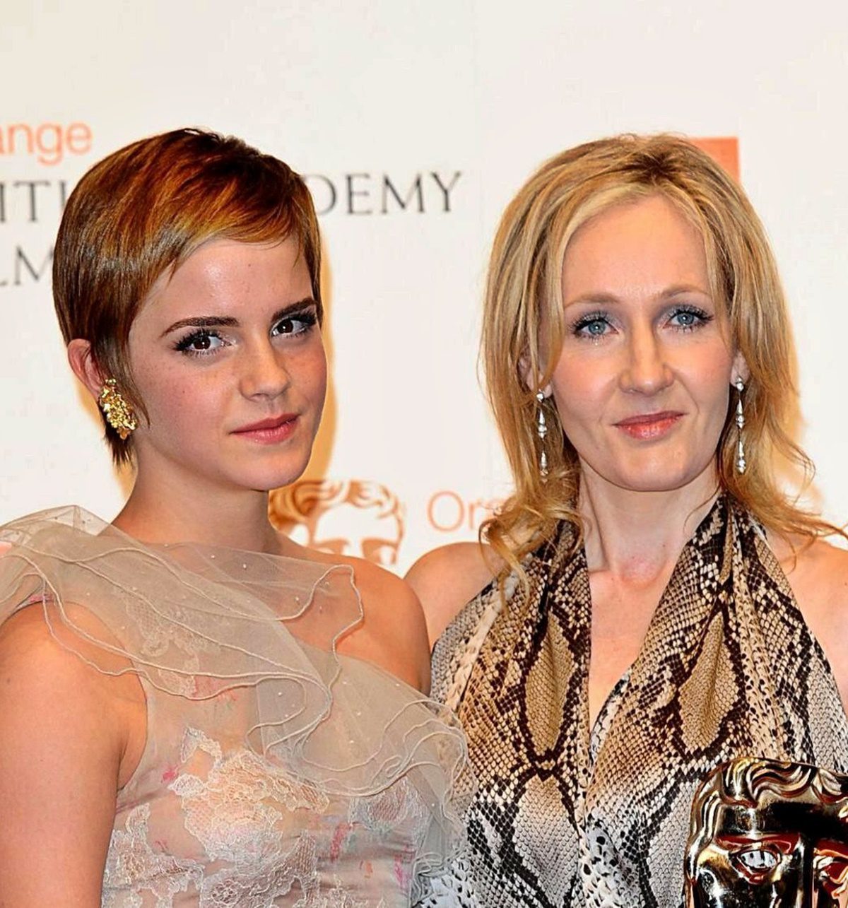 Emma Watson csak akkor vesz részt bármilyen további Harry Potter produkcióban, ha J. K. Rowling nem