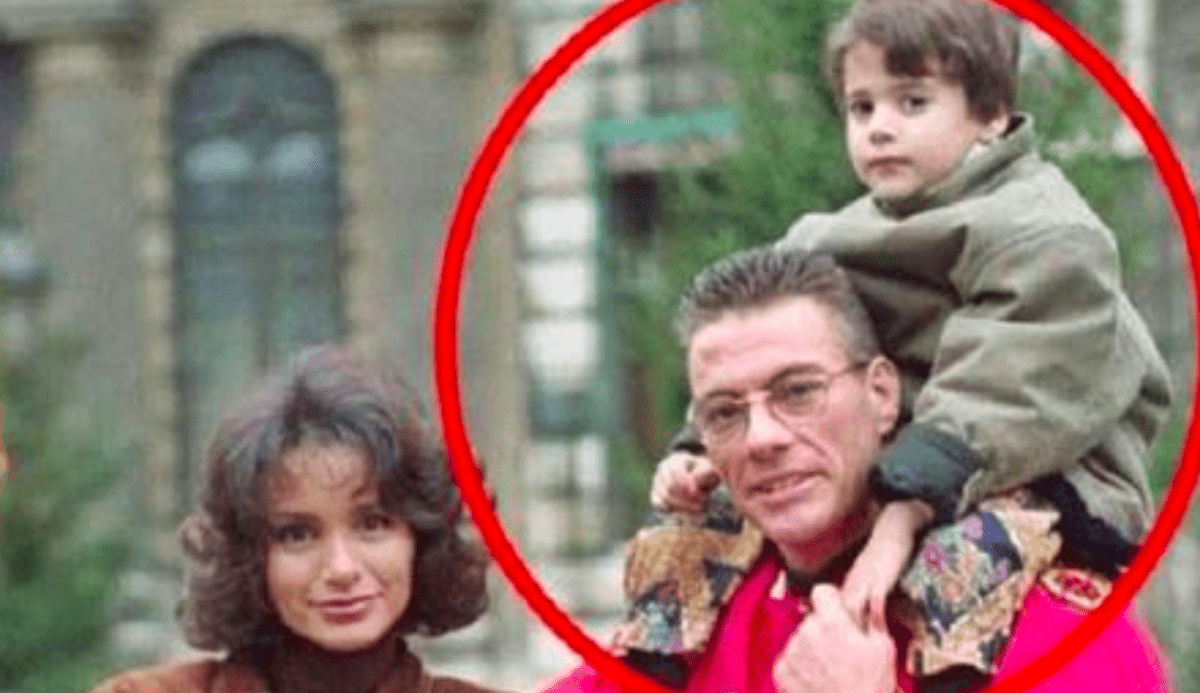 Kiskorában csúfolták Jean-Claude Van Damme lányát a fiús kinézete miatt, mára meseszép bombázó lett belőle - Bianca