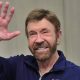 A 82 éves Chuck Norris elárulta, hogy imádja a róla szóló vicceket