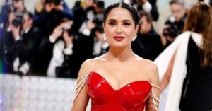 Most ünnepli 57. születésnapját Salma Hayek – Íme 10 meglepő érdekesség a csodaszép színésznőről