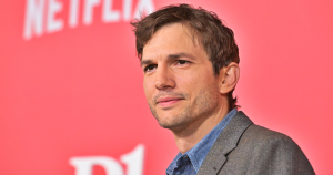 Ashton Kutcher majdnem belehalt egy nagyon ritka, súlyos betegségbe