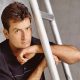 Most ünnepli 58. születésnapját Charlie Sheen – Íme 10 meghökkentő tény a színészről