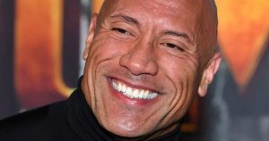 Ő Dwayne Johnson bombázó felesége, akivel már 16 éve elválaszthatatlanok egymástól