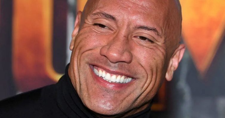 Ő Dwayne Johnson bombázó felesége, akivel már 16 éve elválaszthatatlanok egymástól