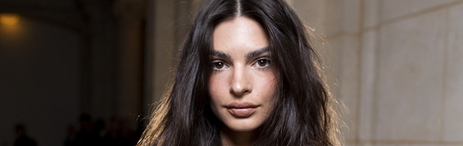 Coming outolt Hollywood egyik legszebb színésznője - Emily Ratajkowski